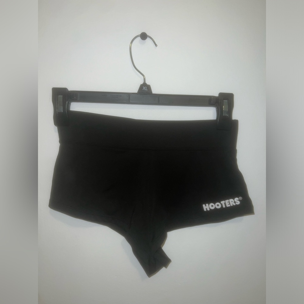 Hooters Black Shorts XS